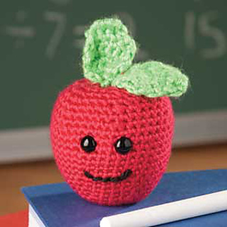 01201_amigurumiapple_300_small2
