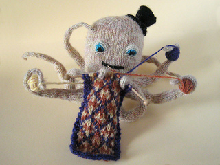 Knitting-octopus2_small2