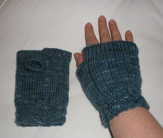 Gloves_1_small2