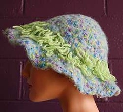Hat-musique-squig-felt_small