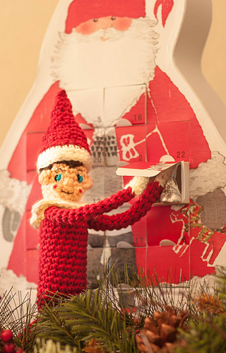Elfadventcal_medium