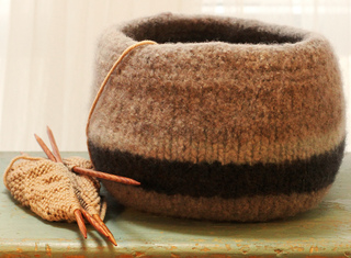 Small_bowl_side_view_small2
