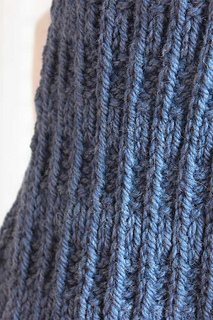 Knitting_pattern_blue_mist_scarf_3_small2