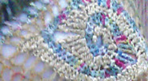 Diamond_shawl_close_up_medium