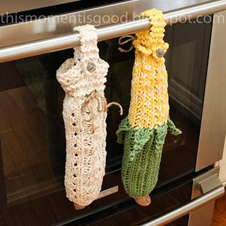 Ravelry: Plastic Bag Holders pattern by Nicole F. Cox