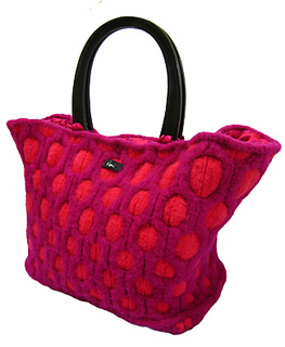 Lattice_red_purple_sized_small2