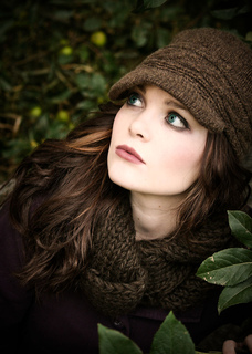 Hannah-brown-beanie_small2