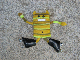 Yellowcarlskates3_small2