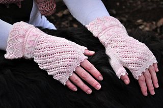 Sm_wynonastudios_bridalmitts-4_small2