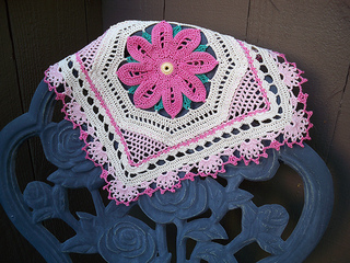 Pretty-in-pink-doily-for-ravelry100_3227_small2