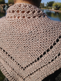 Syn_shawl_close_small2
