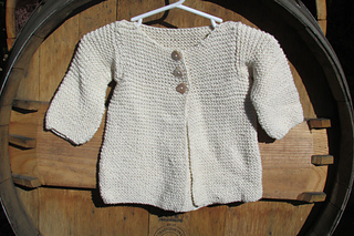 Baby_white_sweater_small2