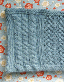Samplercowl_detail_small2