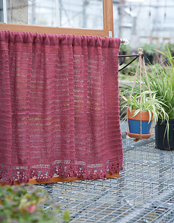 Curtain3_small2
