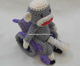 Monkey-in-wheelchair_small2
