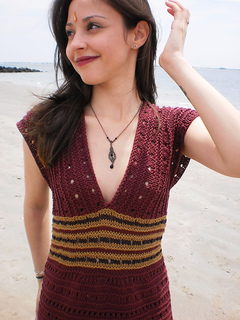Malkah_shiri_designs_summer_2011_front_small2