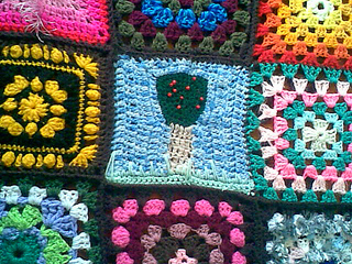 Apple_tree_-_motif_book_small2