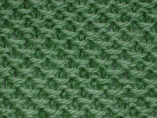Knittingpics_461_small2