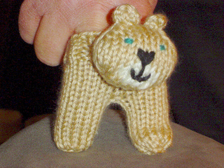 Knittingpics_672_small2