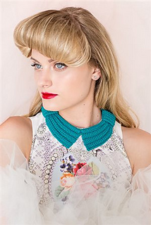 Bette_bow_collar_small2