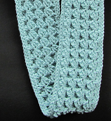 Reversible_scarf_in_crochet_small