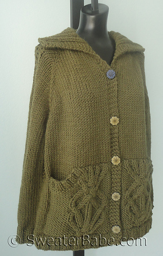 Covetable_cabled_cape_500_medium