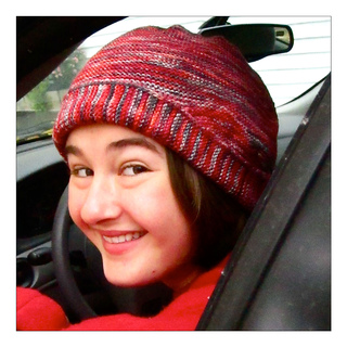 E-in-her-cap-car_small2