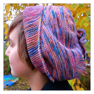 R-in-her-cap-4_small2
