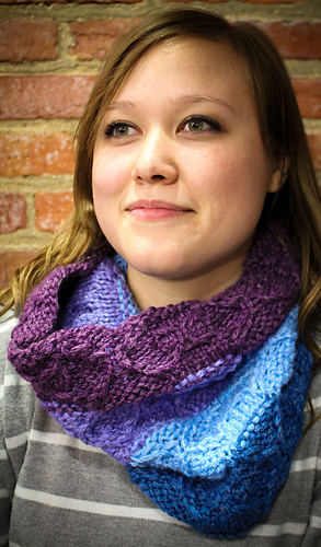 Smallcowl1_medium
