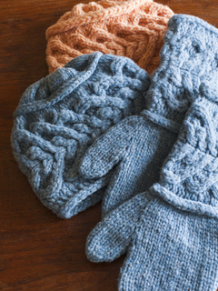 Mittens_hats_small2