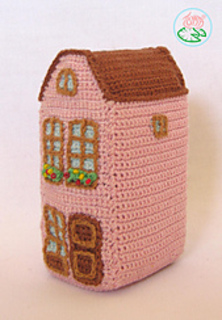 Amigurumi_aachen_house_2_-__2012_toma_creations_small2