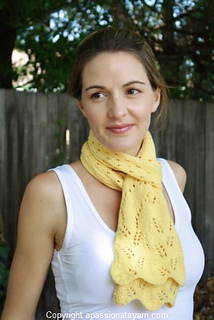 Claudine_scarf_3_small2