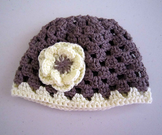 Mauve_cream_granny_cap_061112_small2