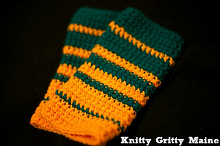 Fingerless_gloves_name_small2