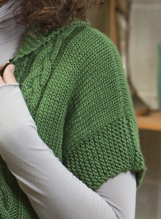 Annie_hooded_vest_-_craftsy_4_small2