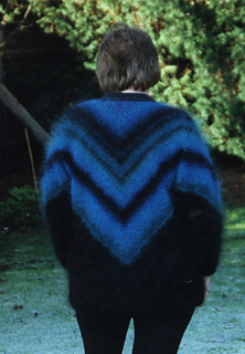 Blue_v_mohair_cut_small2