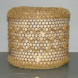 Gold_square_small2