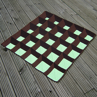 A_new_angle_view_1_square_small2