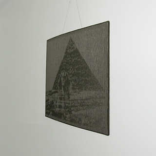 Pyramid_02_square_small2