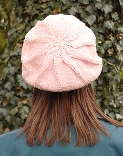 Blogpleatedberet1_small2