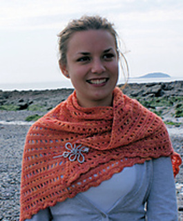 Cross_stitch_sock_shawlette_5_small2