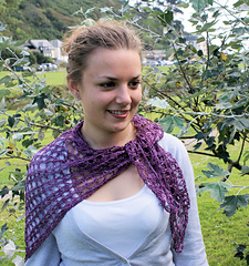 Cross_stitch_shawlette_2_small