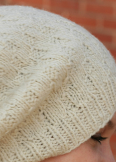 Slouchy_beth_pattern_brim_1_small2