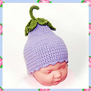 Dee_campanula_hat_small2