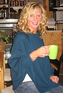 Rhoda_sitting_medium_small2