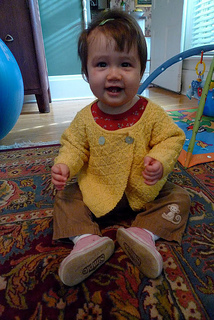 Lous_sweater_small2