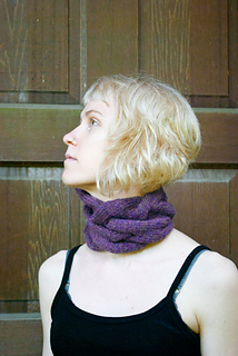Cabled_cowl_3_small2