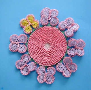 Gift_flutter-bys_doily_1_small2