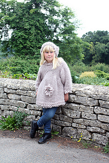 Beth_farmhouse_sweater_rustic_flower_medium2_small2
