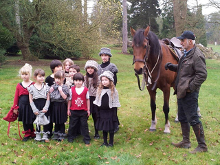 Woburn_shoot_group_shot_woburn_models_2_small2